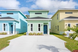 427 NW 13th Ave, Boynton Beach, FL 33435
