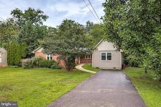 485 Main St, Mount Holly, NJ 08060