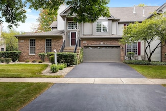 584 Harlowe Ln Unit 1402, Naperville, IL 60565
