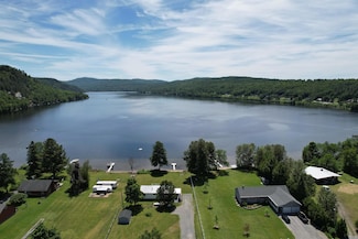 124 Lakefront Ln Unit 21 & 22, Barton, VT 05822