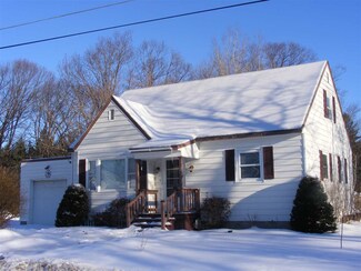 2 Marois Ave, Gorham, NH 03581