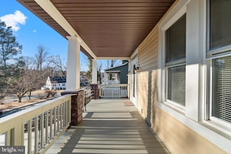 1005 Saint Charles Ave, Baltimore, MD 21229