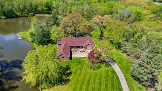 3262 Greenwood Dr, Dewey, IL 61840