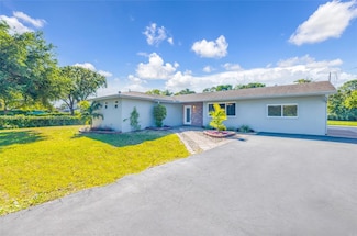 13390 SW 26th St, Davie, FL 33325