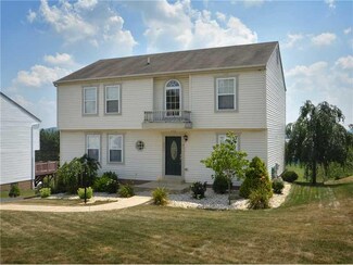 146 Stratford Ct, New Stanton, PA 15672