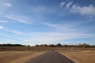 1960 Farmview Ln Unit 5, Petoskey, MI 49770