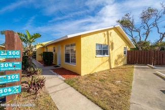 304 Arthur Ave, Cocoa Beach, FL 32931