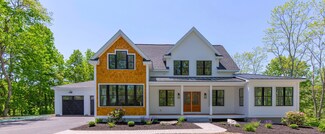 194 Range Rd, Cumberland Center, ME 04021