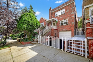 2166 Paulding Ave, Bronx, NY 10462