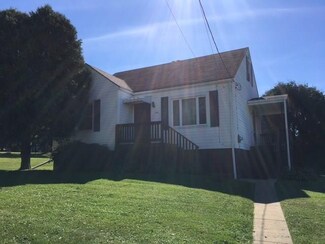 196 Chestnut St, Blairsville, PA 15717
