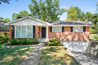 9022 Shadetree Dr, Cincinnati, OH 45242