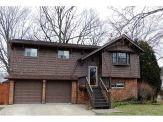 277 Hunter Ave, Munroe Falls, OH 44262