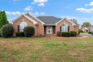 686 Muirfield Cir, Bowling Green, KY 42104