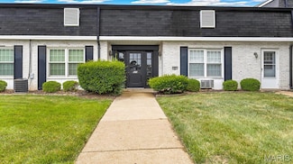 824 Dumont Place Unit C, Saint Louis, MO 63125