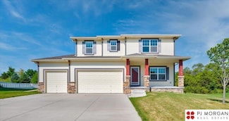 10924 S 109th St, Papillion, NE 68046