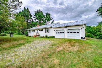 258 Middle Rd, Fairfield, ME 04937