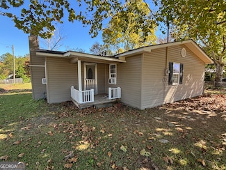 312 Mullis St, Dexter, GA 31019