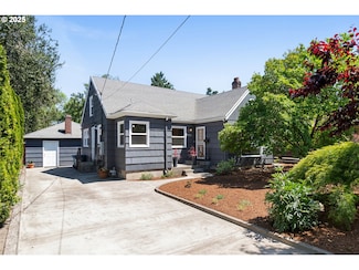7936 N Chautauqua Blvd, Portland, OR 97217