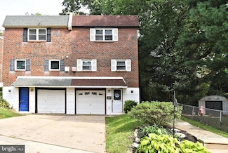 648 Hagner St, Philadelphia, PA 19128