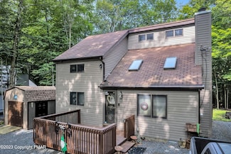 175 Minisink Dr, Pocono Lake, PA 18347