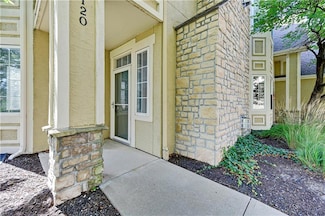 4523 W 159th Terrace Unit 120, Overland Park, KS 66085
