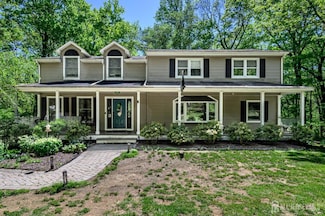 49 Sliker Rd, Glen Gardner, NJ 08826