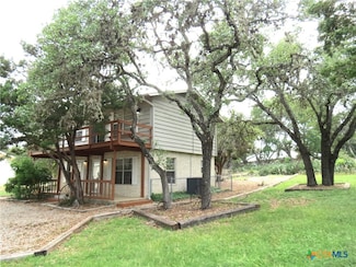 103 W Outer Dr, Canyon Lake, TX 78133