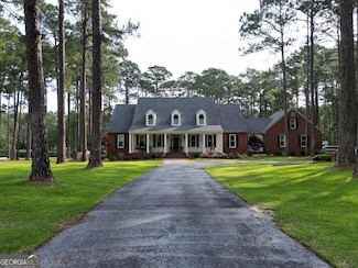100 Long Pine Rd, Tifton, GA 31794
