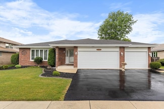 16200 Alexandria Dr, Tinley Park, IL 60477