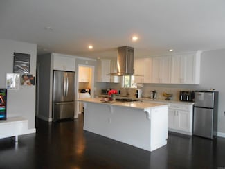 2003 Bayview Hts Dr Unit 71, San Diego, CA 92105