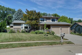 4730 N 112th Cir, Omaha, NE 68164