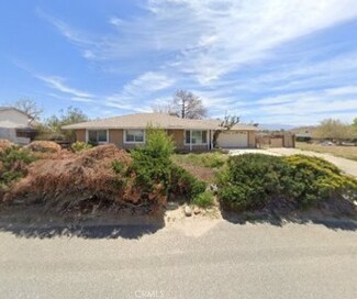 17118 Lakespring Ave, Palmdale, CA 93591