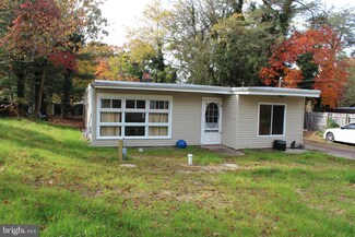 322 Linden Ln, Mount Laurel, NJ 08054