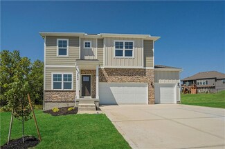 19651 W 201st St, Spring Hill, KS 66083