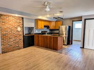 16 Upper Meadows Rd, Holderness, NH 03245