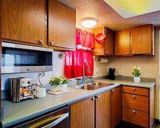 150 Kern St Unit 92, Salinas, CA 93905