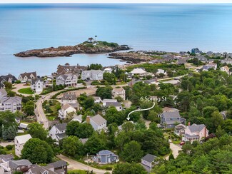 6 Spring St, York, ME 03909