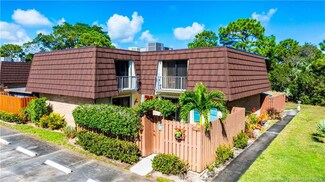 5708 SE Riverboat Dr, Stuart, FL 34997