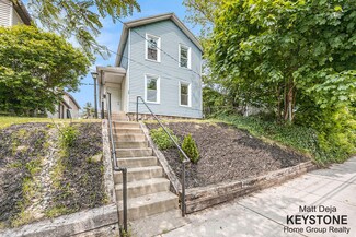 109 Leonard St NE, Grand Rapids, MI 49503