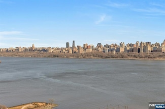 7002 Boulevard E Unit 26C, Guttenberg, NJ 07093