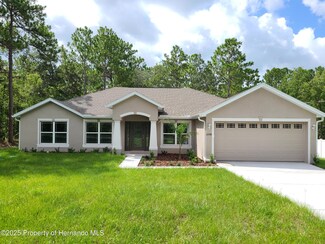 12278 Harris Hawk Rd, Brooksville, FL 34614