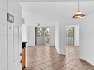 1621 Bay Rd Unit 406, Miami Beach, FL 33139