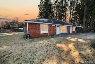 4908 236th St SW, Mountlake Terrace, WA 98043