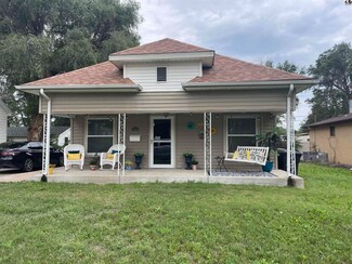 1018 W 3rd St, Pratt, KS 67124