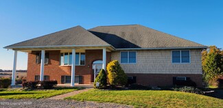 598 Pheasant Rd, Saylorsburg, PA 18353