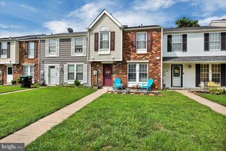 179 Villa Knoll Ct, Sicklerville, NJ 08081