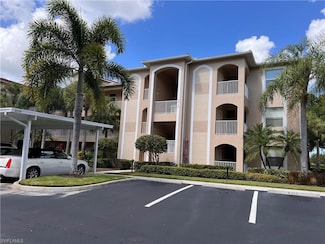 2710 Cypress Trace Cir Unit 3015, Naples, FL 34119