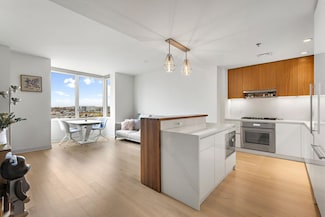 1000 Maxwell Ln Unit 11I, Hoboken, NJ 07030