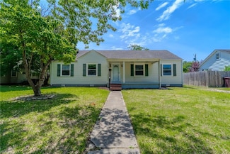 708 Harway Ave, Chesapeake, VA 23325