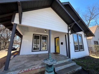 944 E Baltimore Ave, Fort Worth, TX 76104